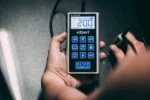 Miernik grubości lakieru Blue Technology E-12-S-AL (stal + aluminium) – zdjęcie 4